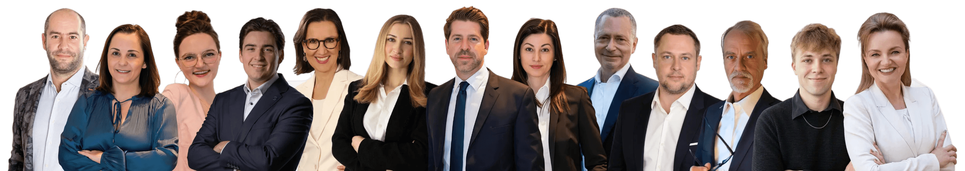 Freigestellte Teamreihe von RE/MAX Nova in Graz